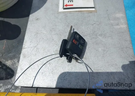 2009 Mercury Grand Marquis Ls (Fleet Only) из США, поврежденный, VIN 2MEHM75V09X622454